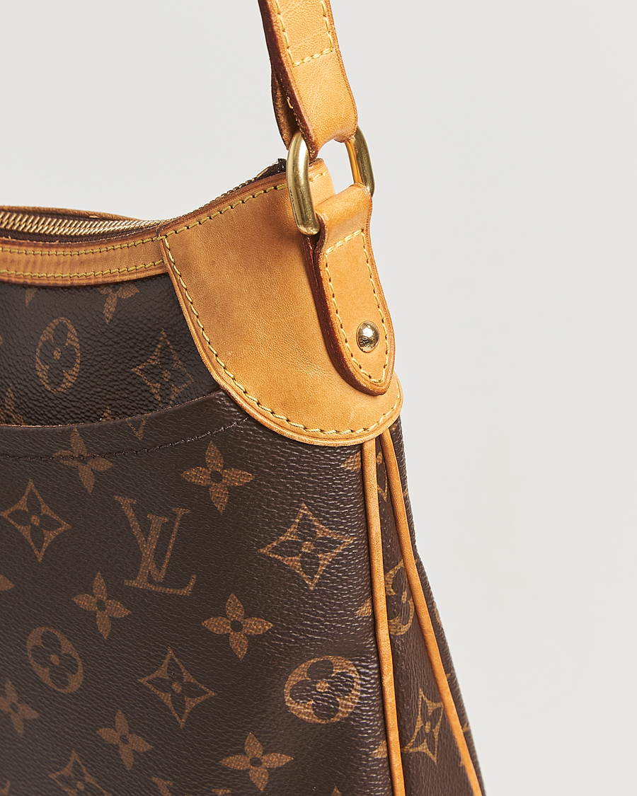 Herr | Louis Vuitton Pre-Owned Odeon PM Bag Monogram | Louis Vuitton Pre-Owned | Odeon PM Bag Monogram