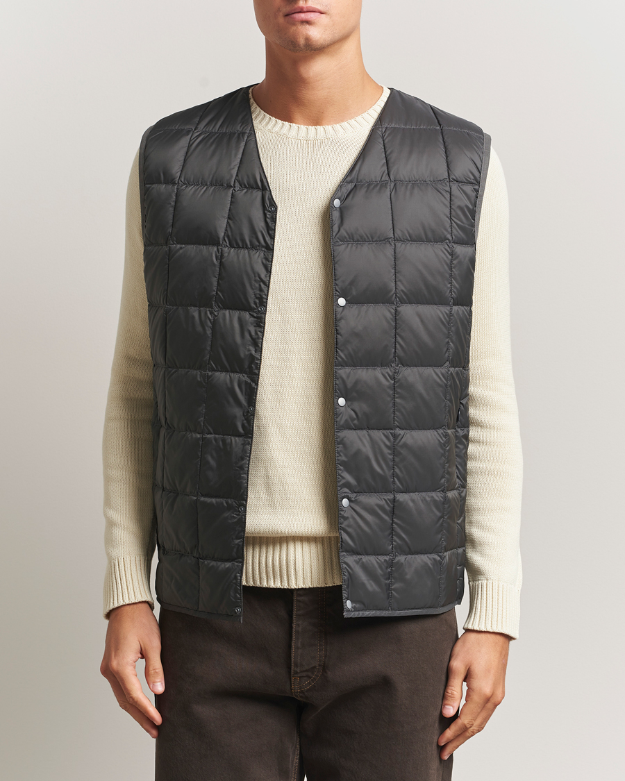 Herr | Jackor | TAION | V-Neck Lightweight Down Vest Dark Grey