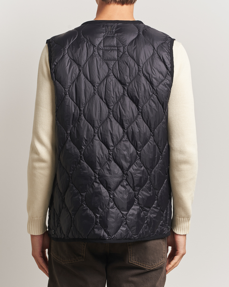 Herr | Jackor | TAION | Military Crew Neck Down Vest Black