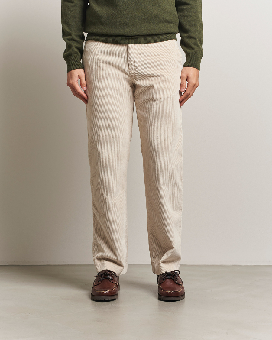 Herr | Byxor | Gant | Straight Fit Corduroy Trousers Putty