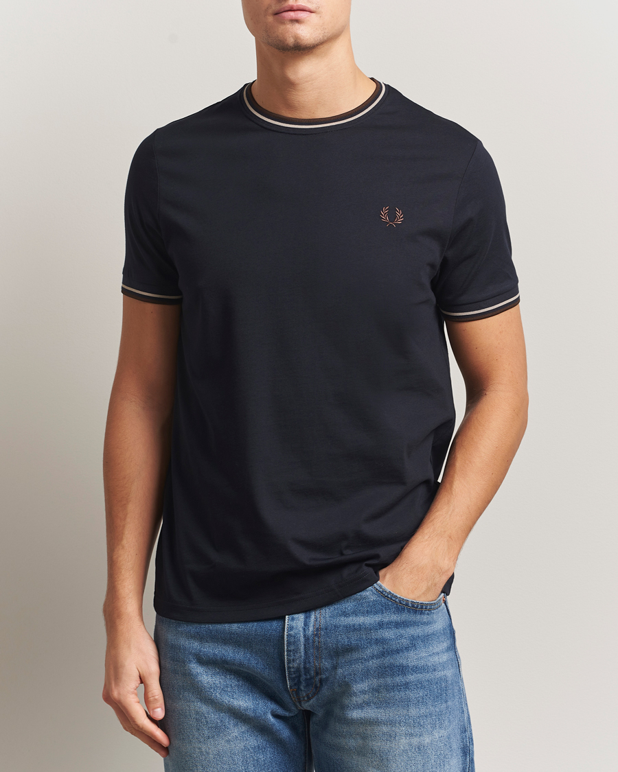 Herr | T-Shirts | Fred Perry | Twin Tipped T-Shirt Navy