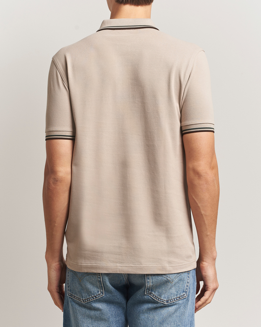 Herr | Pikéer | Fred Perry | Twin Tipped Shirt Warm Oat