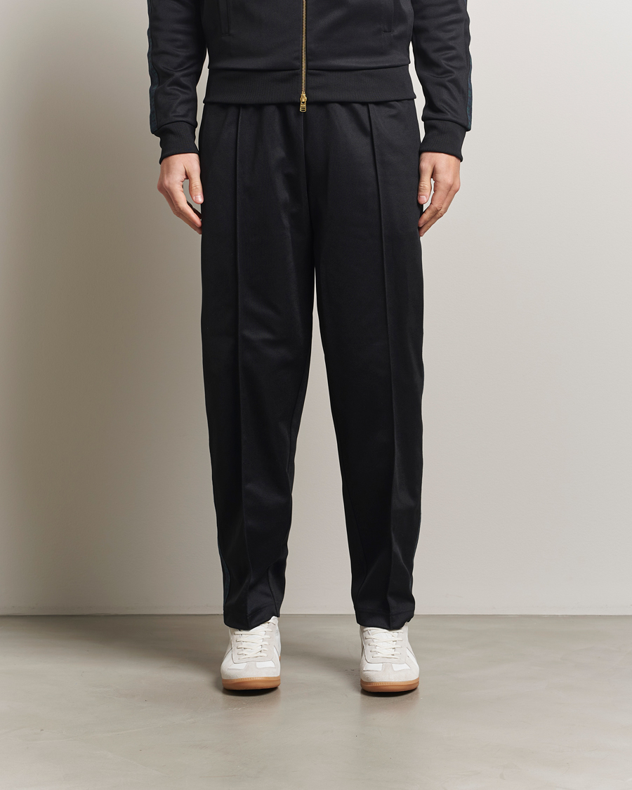Herr | Byxor | Fred Perry | Blackwatch Tartan Taped Track Pants Black