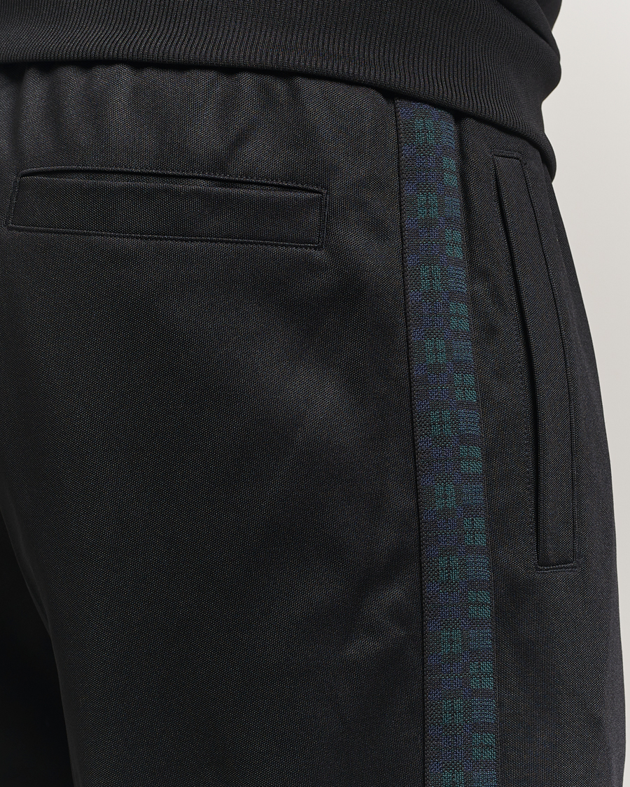 Herr | Byxor | Fred Perry | Blackwatch Tartan Taped Track Pants Black