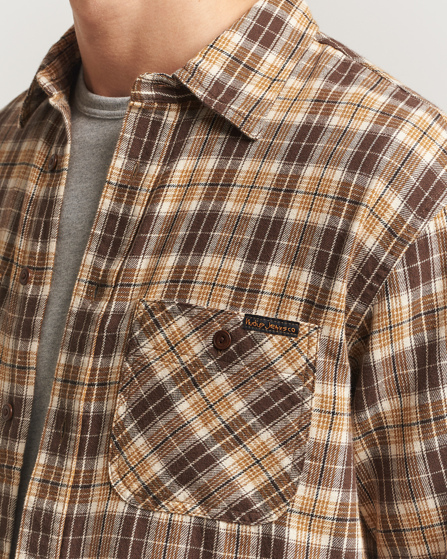 Herr | Skjortor | Nudie Jeans | Julian Checked Worker Shirt Brown