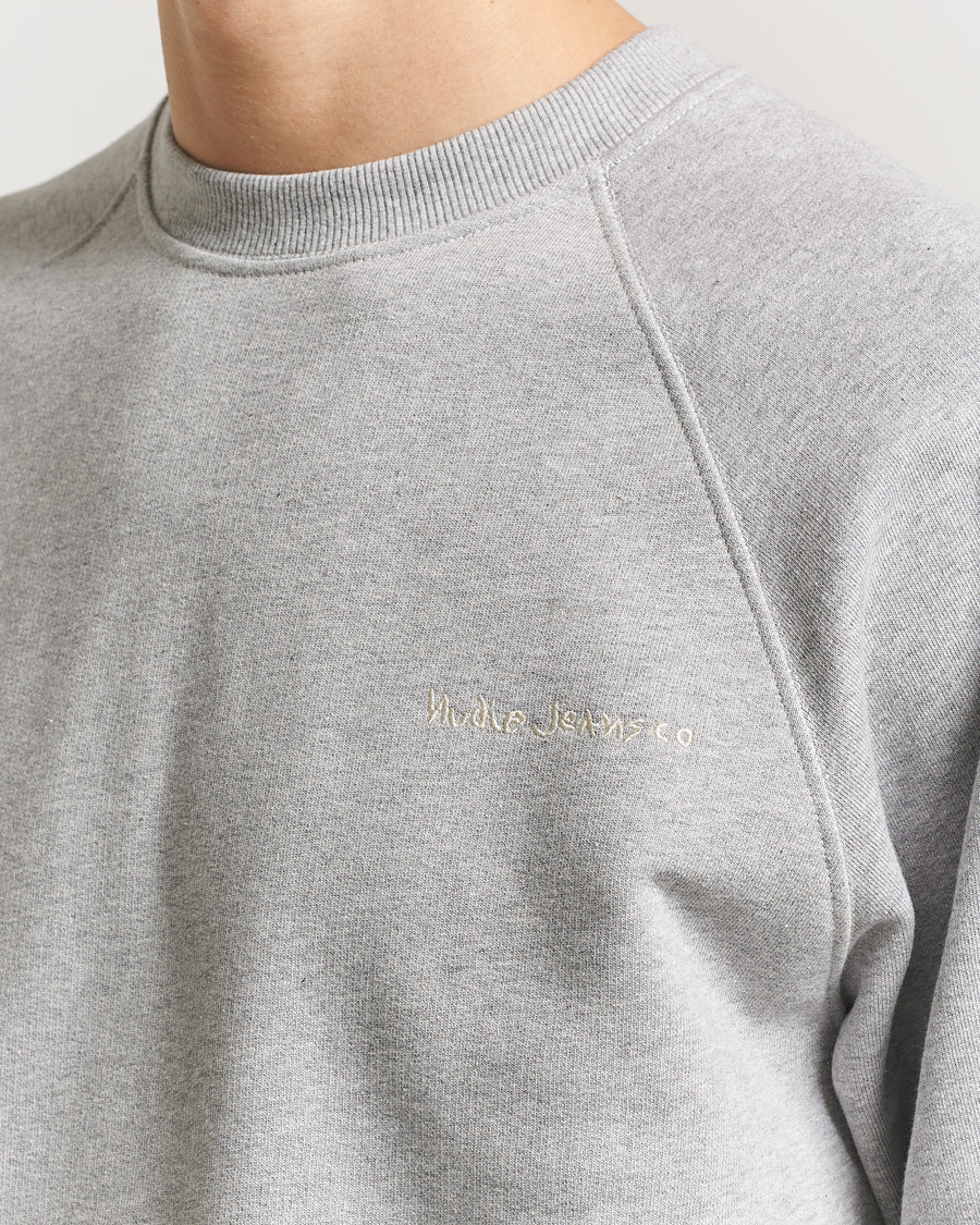 Herr | Tröjor | Nudie Jeans | Palle Logo Crew Neck Sweatshirt Grey Melange