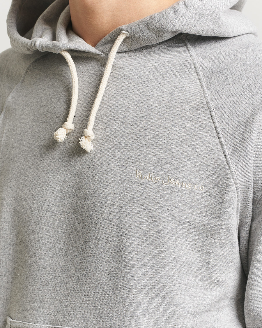 Herr | Tröjor | Nudie Jeans | Gunde Logo Hoodie Grey Melange