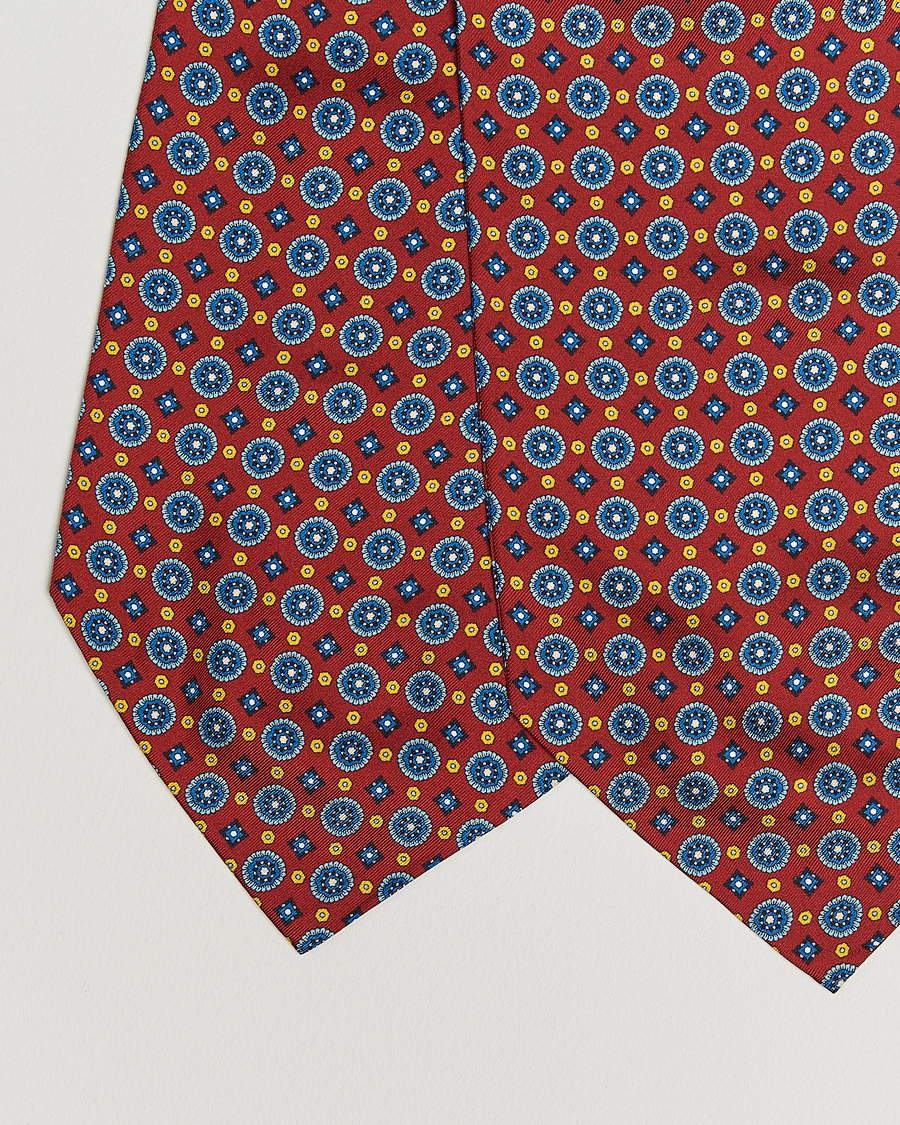 Herr | Scarves | Amanda Christensen | Silk Twill Medallion Ascot Wine Red