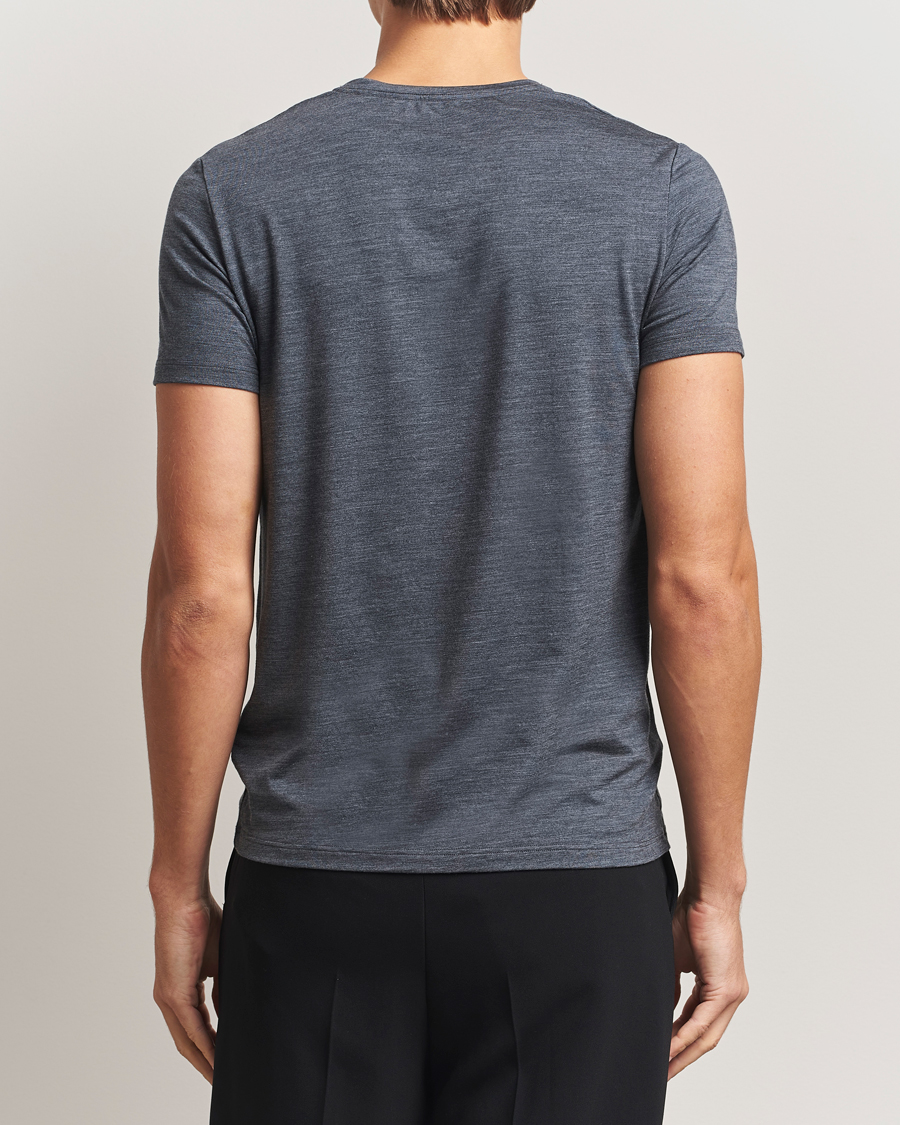 Herr | T-Shirts | Falke | Clima Wool Crew Neck T-Shirt Dark Grey Heather