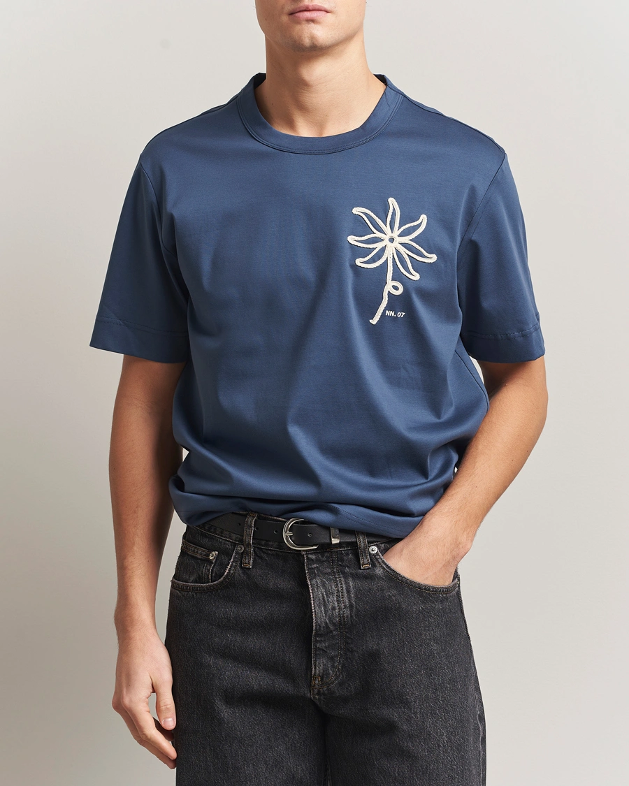 Herr | T-Shirts | NN07 | Pedro Embroidered T-Shirt Denim Blue