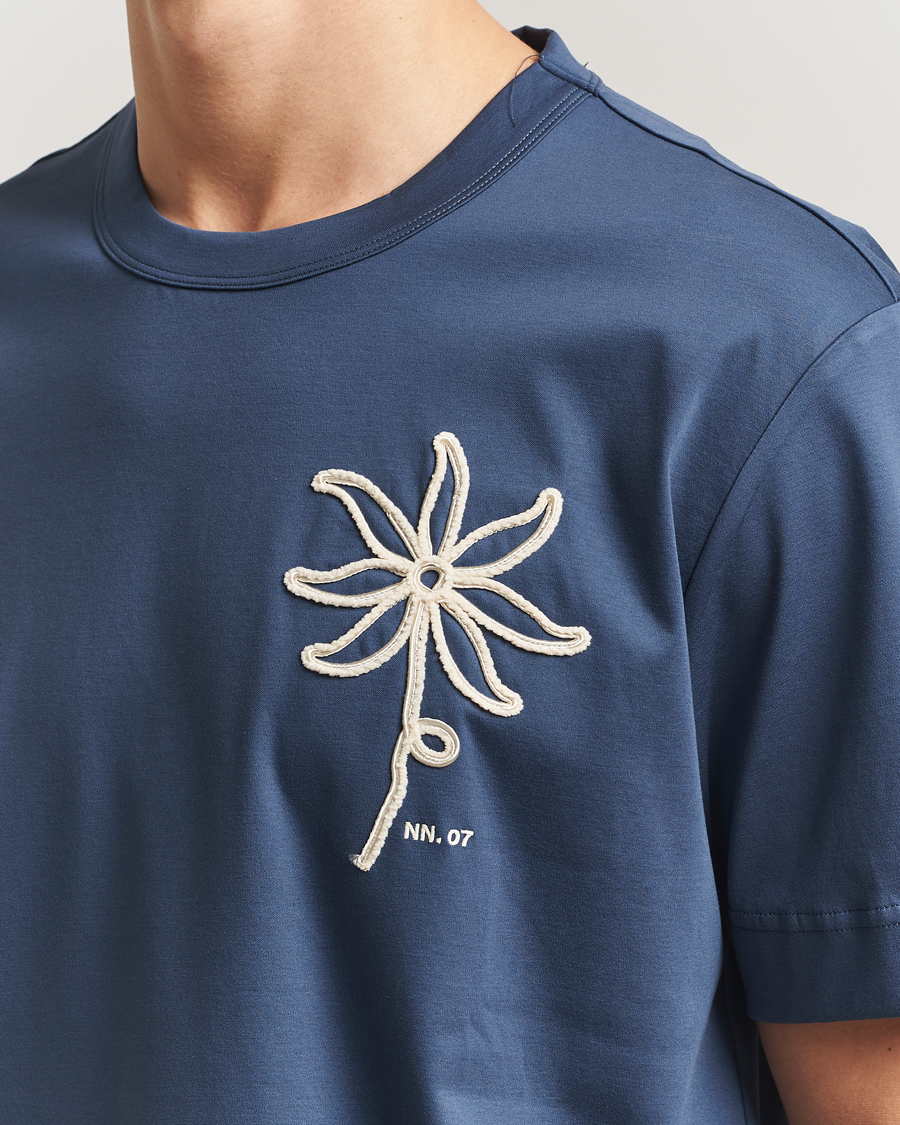 Herr | T-Shirts | NN07 | Pedro Embroidered T-Shirt Denim Blue