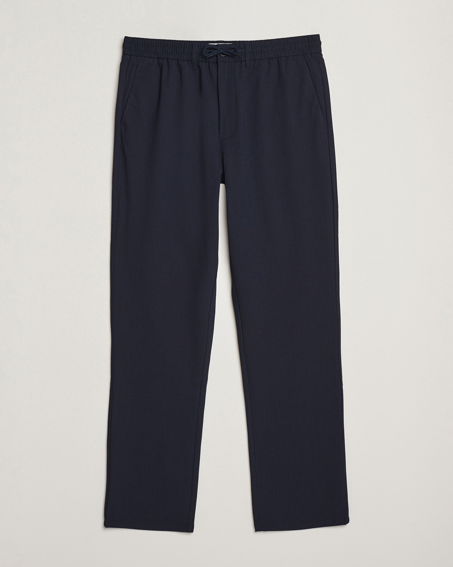 Herr | Byxor | LES DEUX | Como Tapered Textured Pants Dark Navy Blue