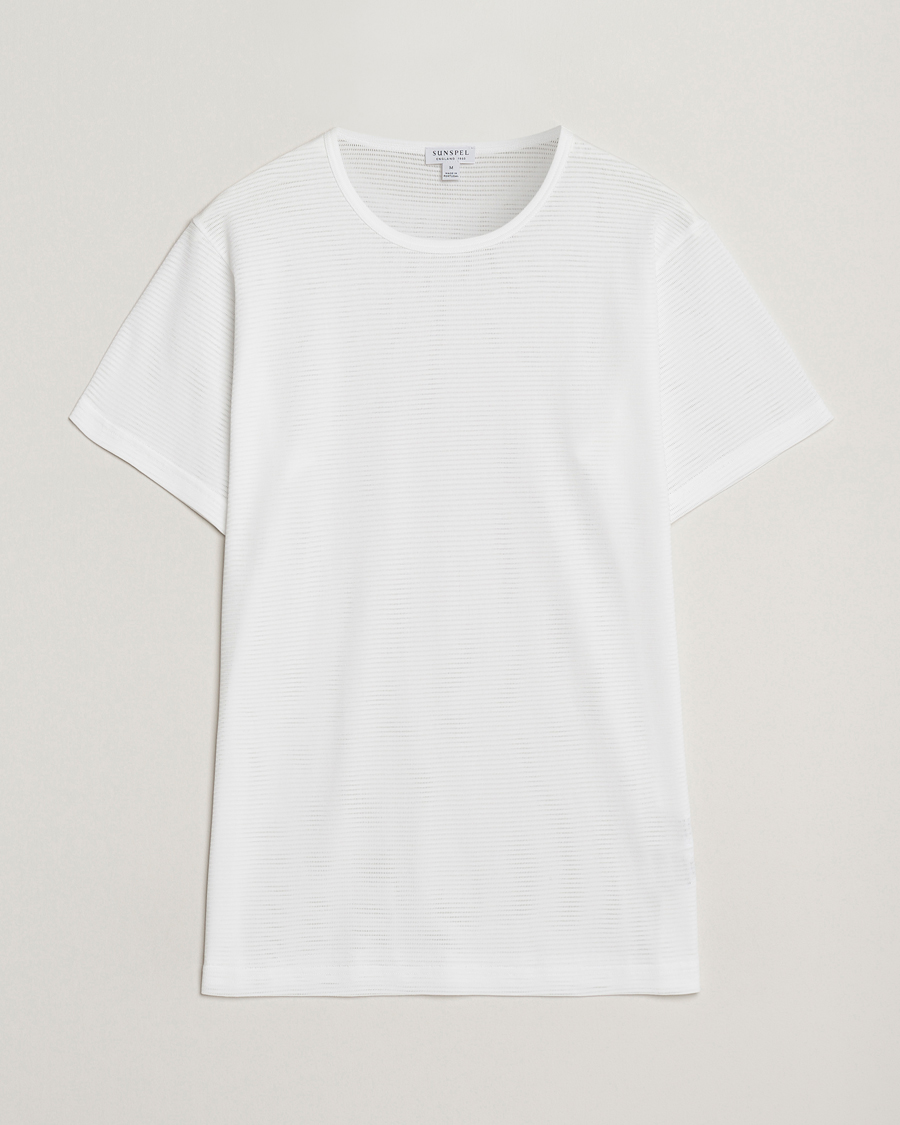 Herr | T-Shirts | Sunspel | Cellular Underwear T-Shirt White