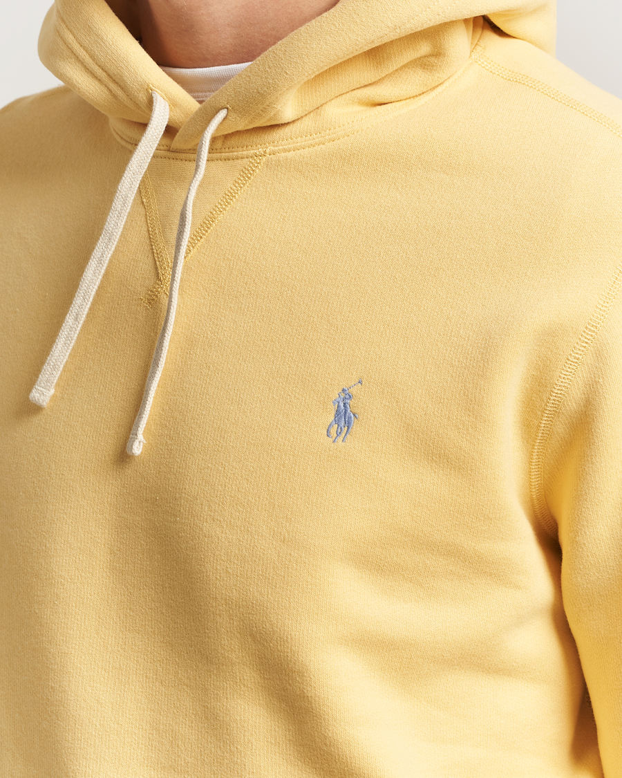 Herr | Pikéer | Polo Ralph Lauren | RL Fleece Hoodie Corn Yellow