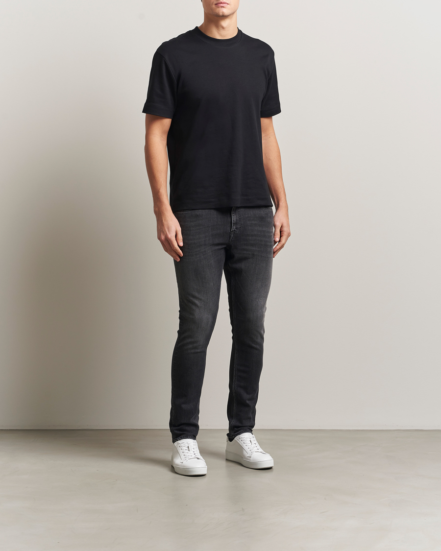 Herr | Byxor | Tiger of Sweden | Evolve Jeans Washed Black