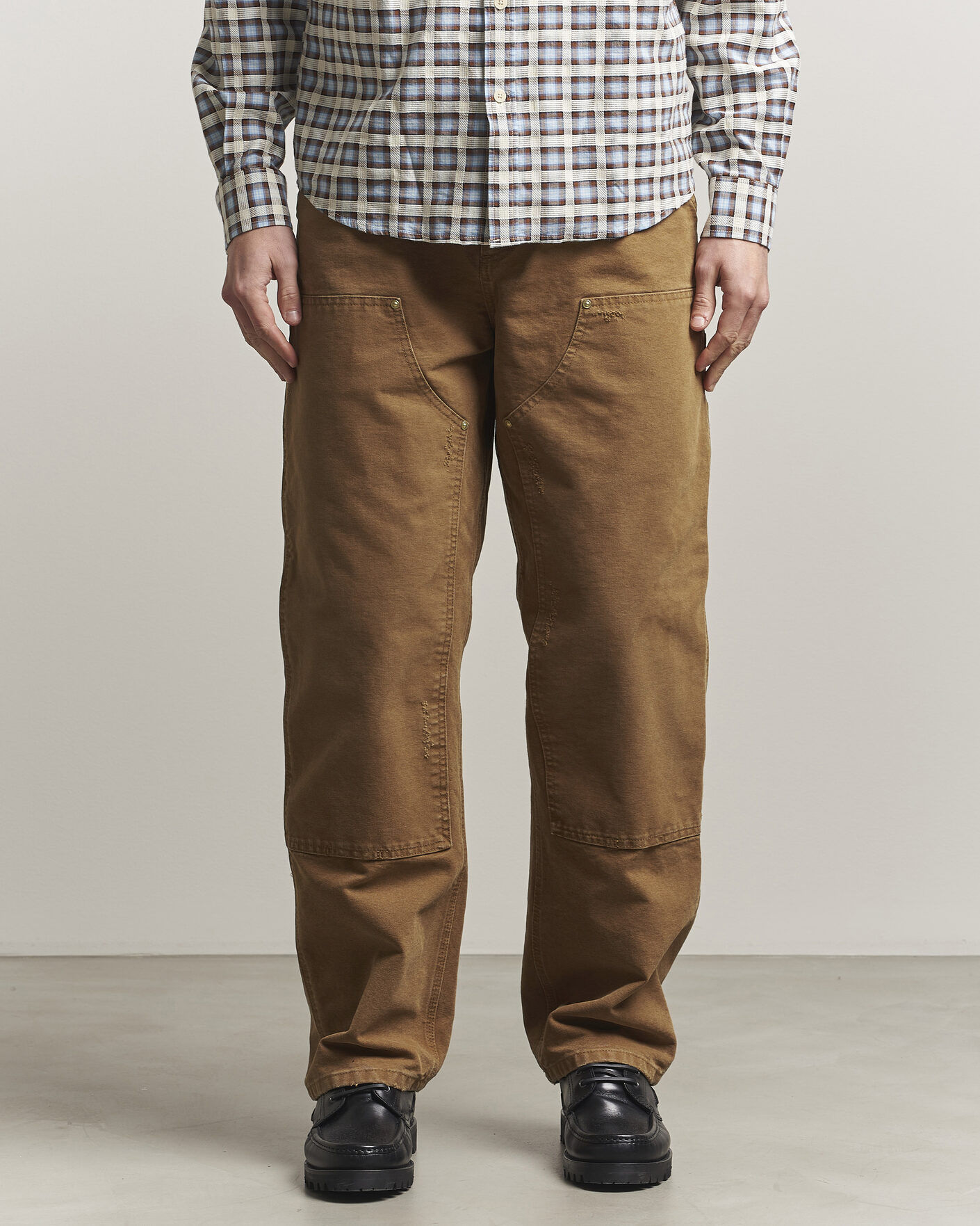 Herr | Byxor | Carhartt WIP | Double Knee Pants Hamilton Brown Grind Washed