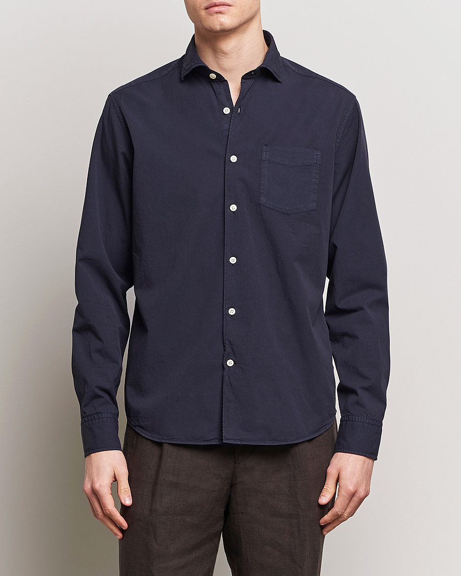 Herr | Skjortor | Oscar Jacobson | Reg Fit Wide Spread Collar Twill Night Blue