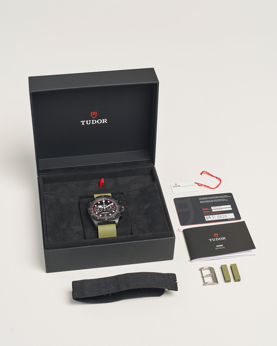 Herr | Pre-Owned & Vintage Watches | Tudor Pre-Owned | FXD Chrono Carbon