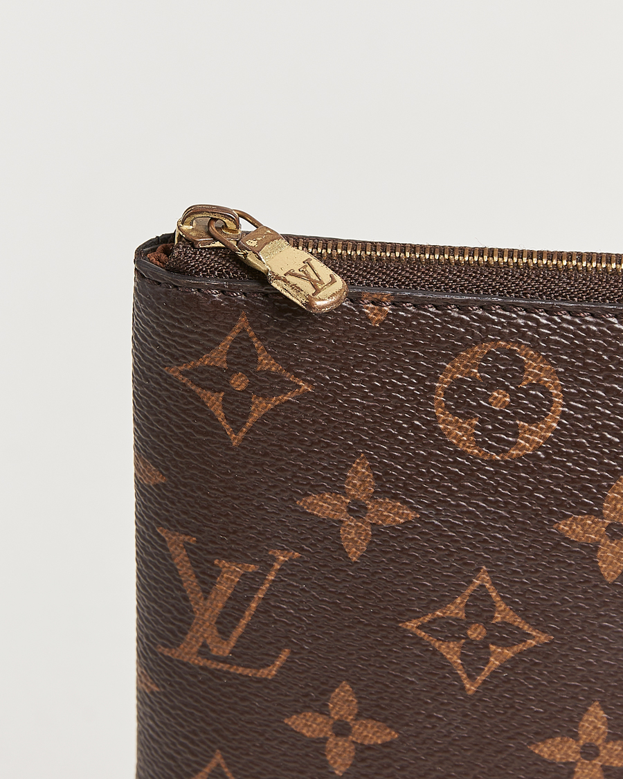 Herr | Pre-Owned & Vintage Bags | Louis Vuitton Pre-Owned | Posh Document Bag Monogram