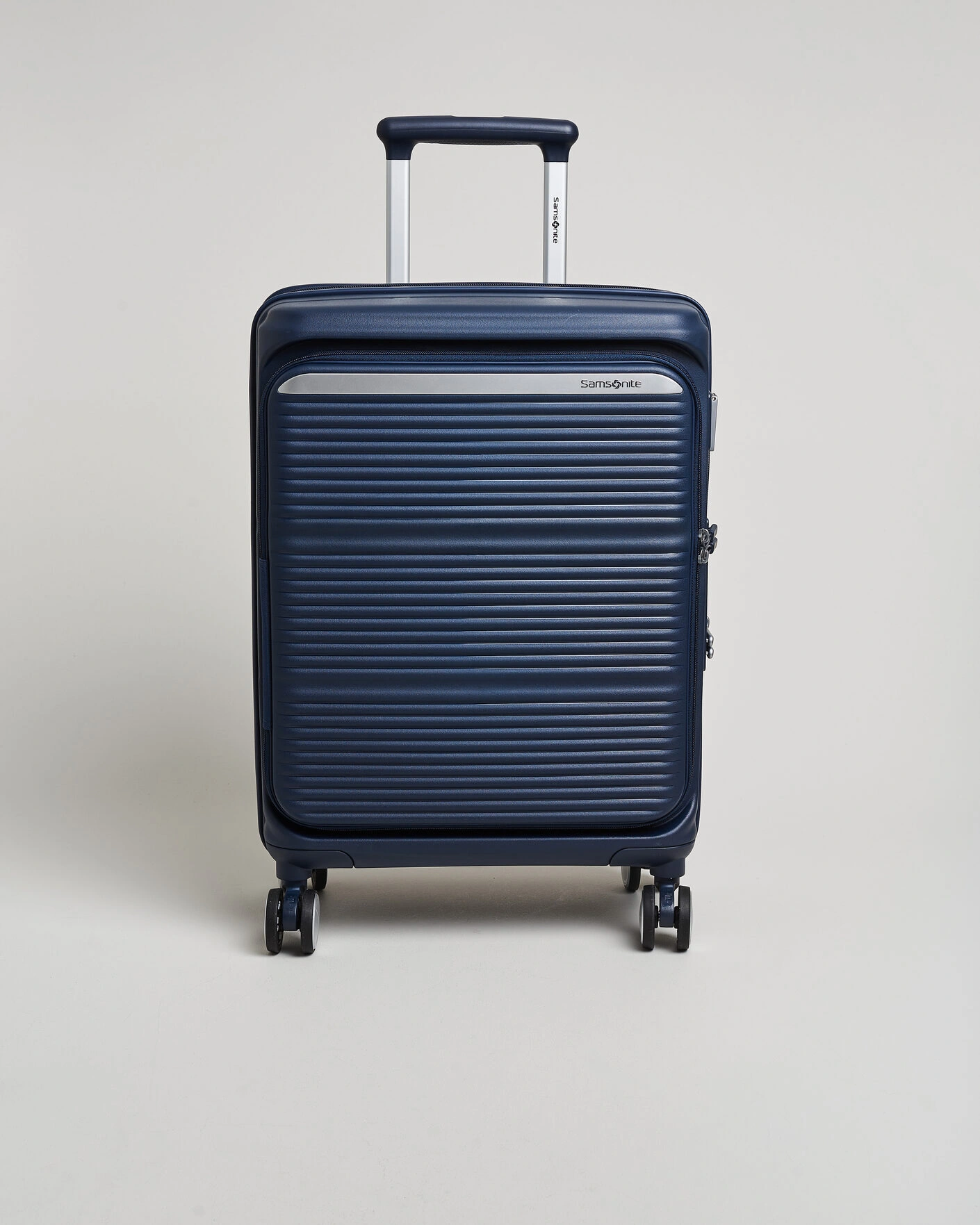 Herr | Väskor | Samsonite | Paralux 55cm Front Acess Carry-On Midnight