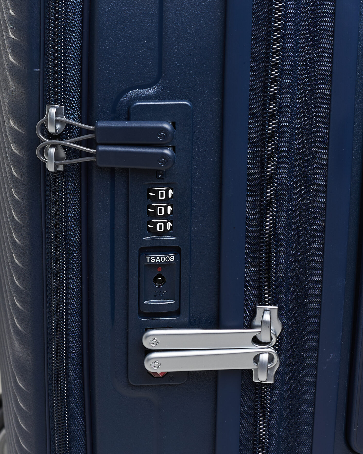 Herr | Väskor | Samsonite | Paralux 55cm Front Acess Carry-On Midnight
