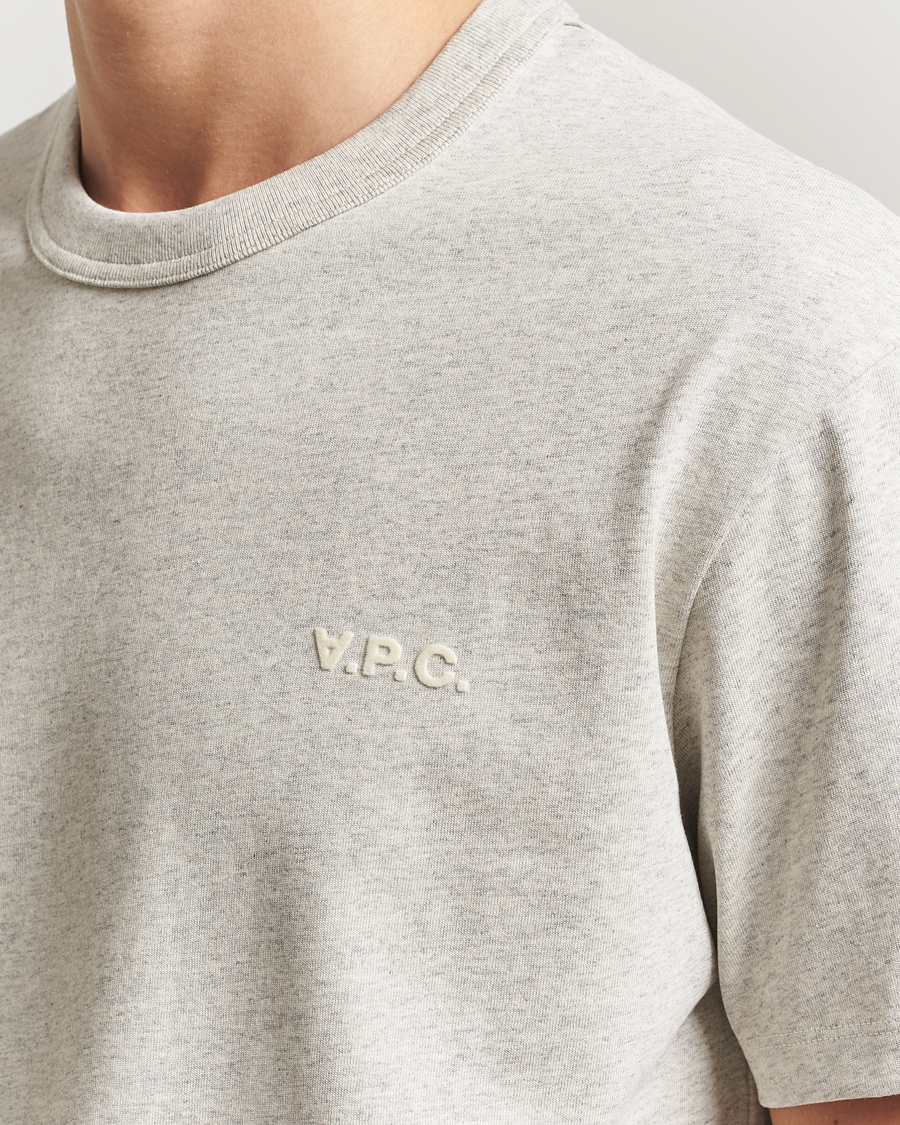 Herr | T-Shirts | A.P.C. | Boxy Fit Petit VPC T-Shirt Mastic Chine