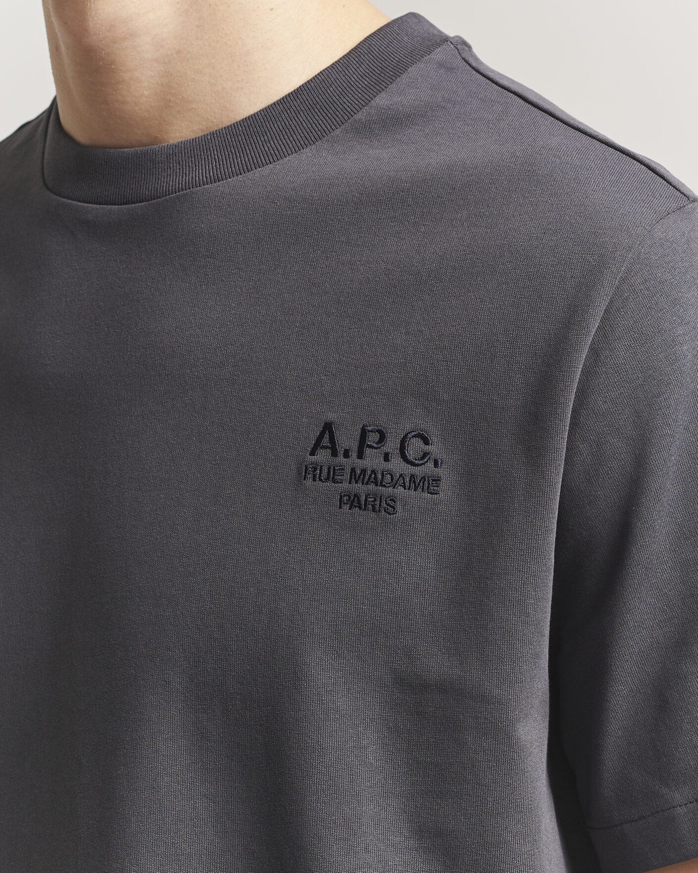 Herr | T-Shirts | A.P.C. | Rue Madame T-Shirt Faded Black
