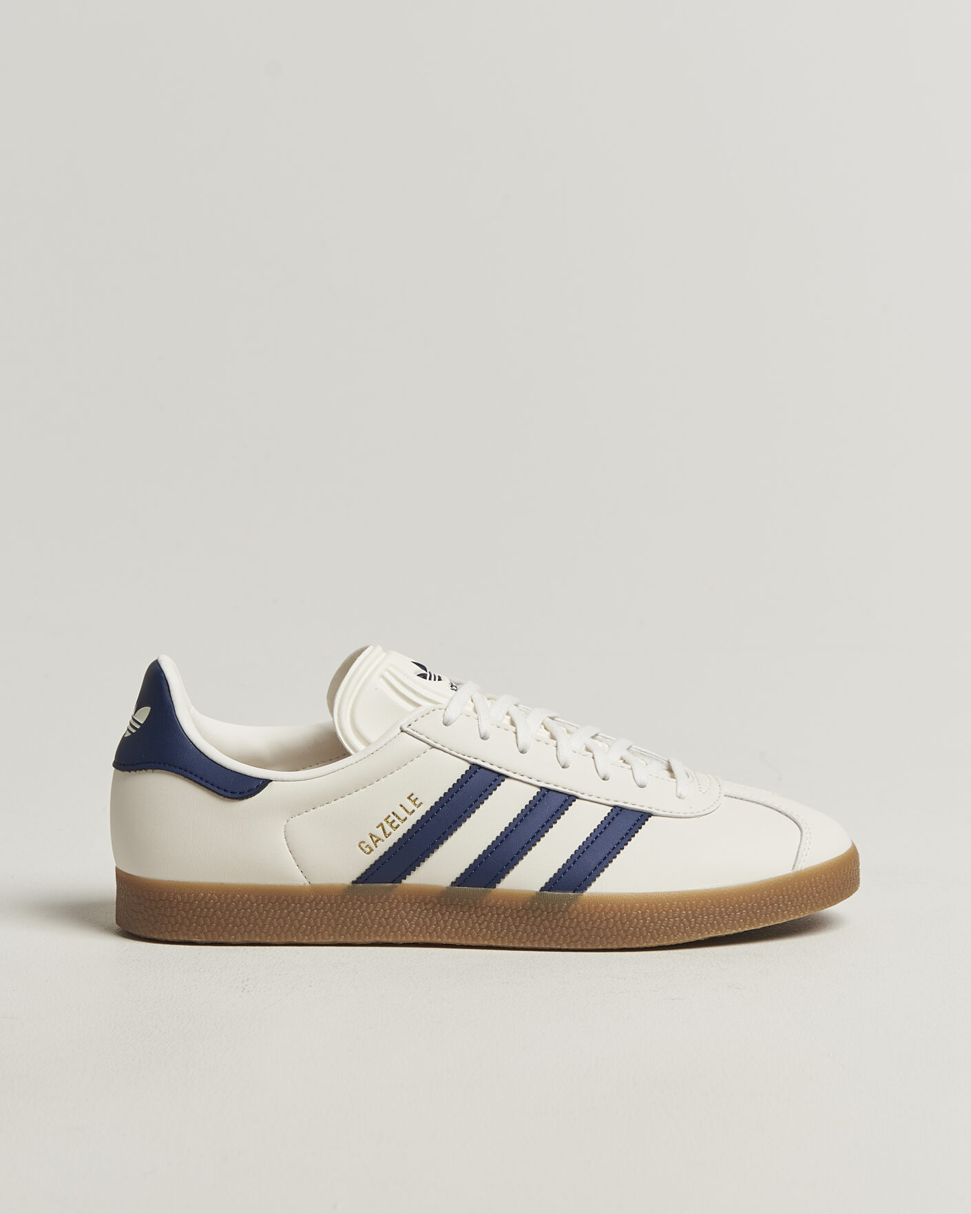 Herr | Sneakers | adidas Originals | Gazelle Sneaker White/Dark Blue