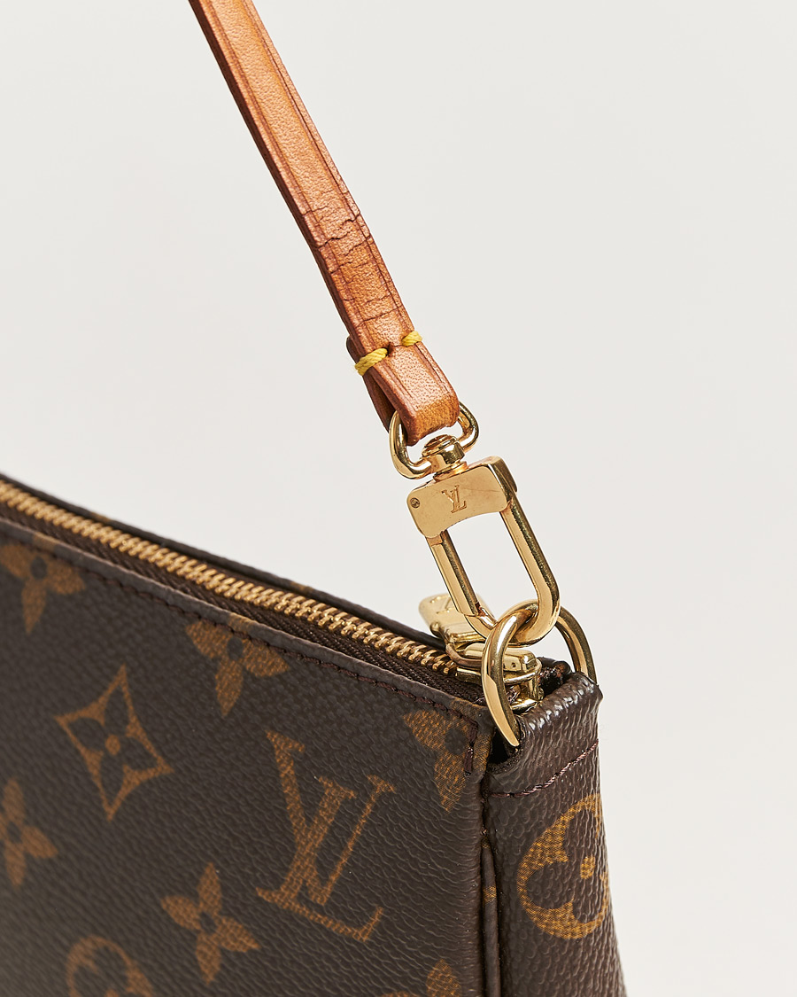 Herr | Pre-Owned & Vintage Bags | Louis Vuitton Pre-Owned | Pochette Accessoires Monogram