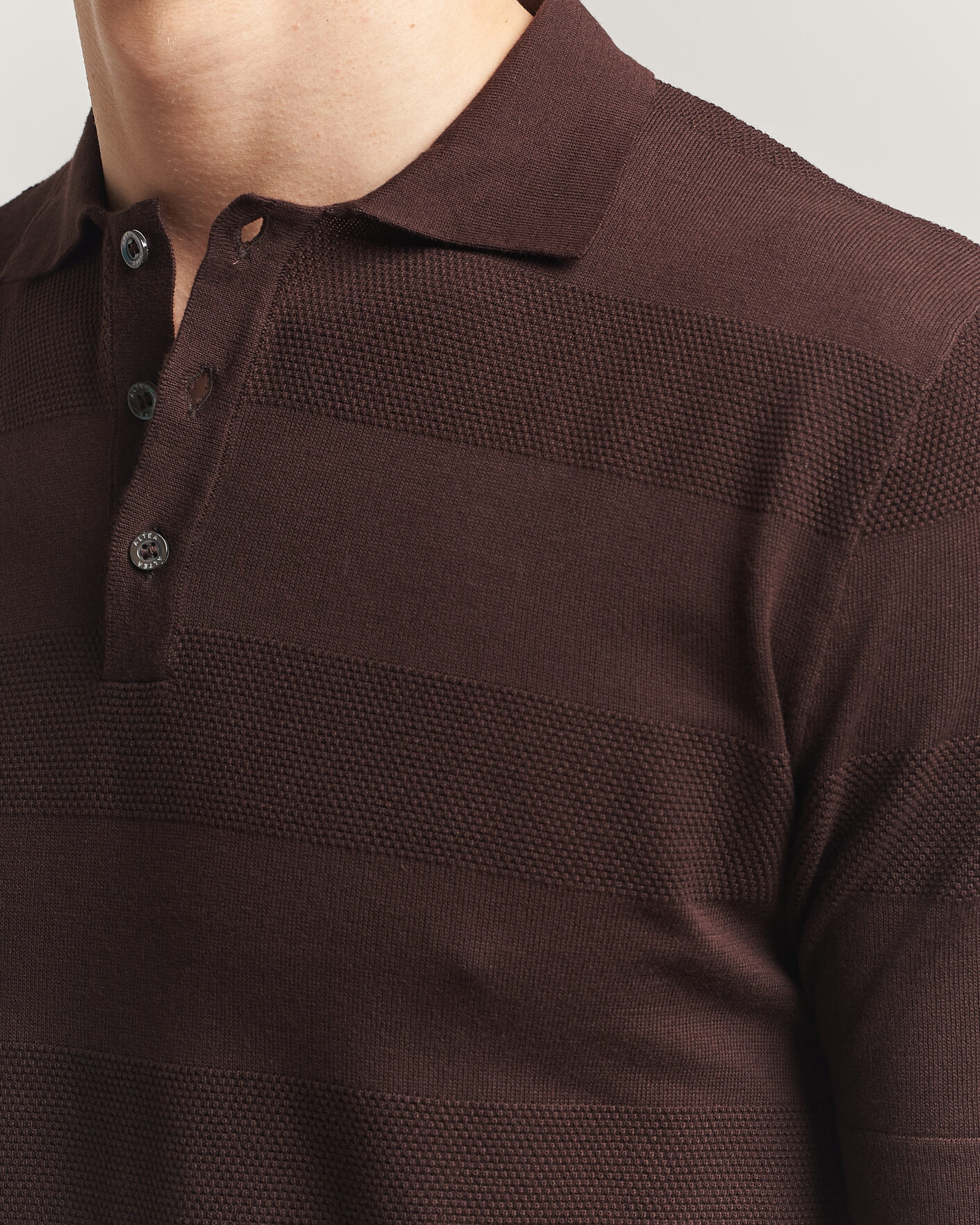 Herr | Pikéer | Altea | Block Stripe Knitted Polo Dark Brown