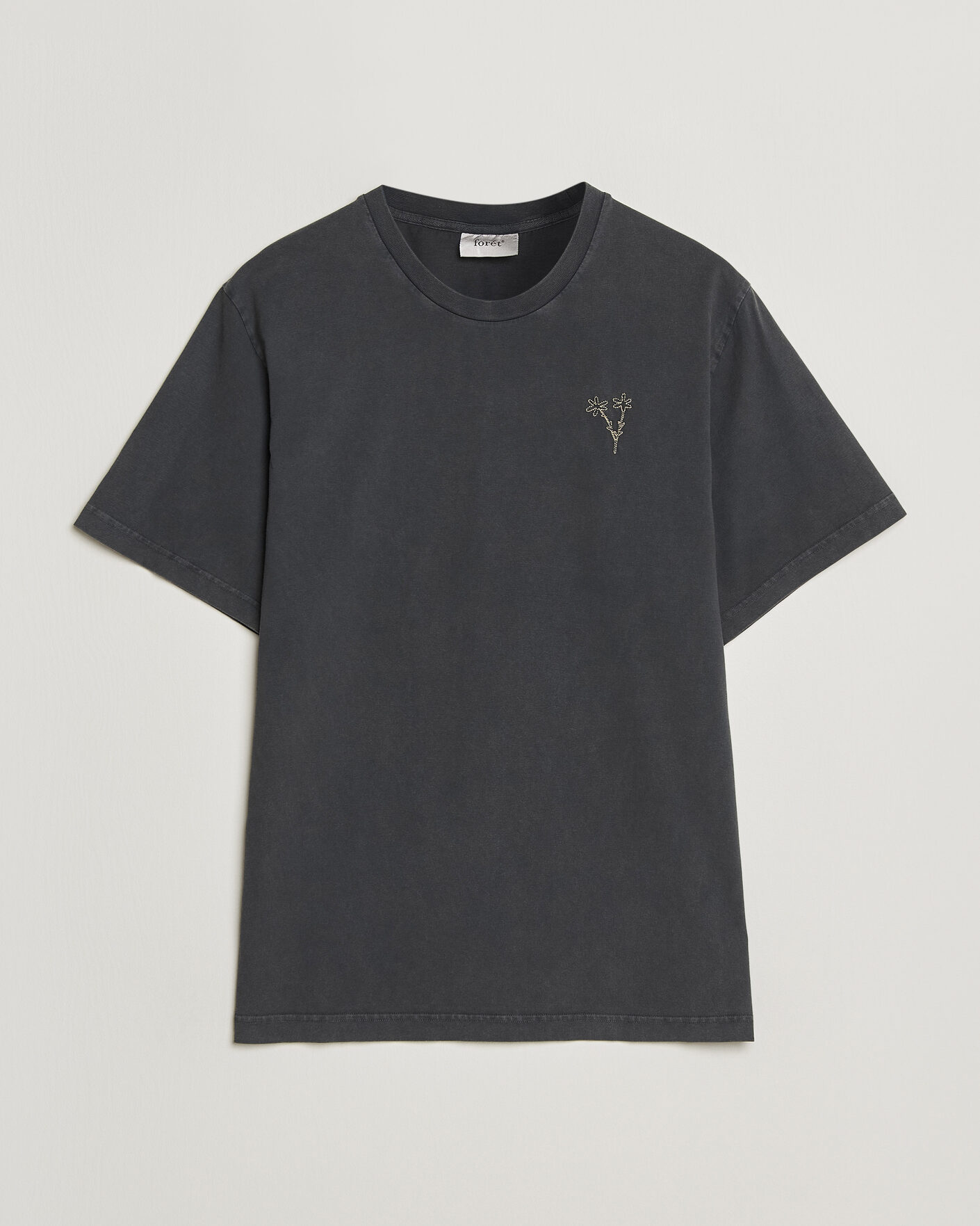 Herr | T-Shirts | Forét | Bouquet T-Shirt Washed Black