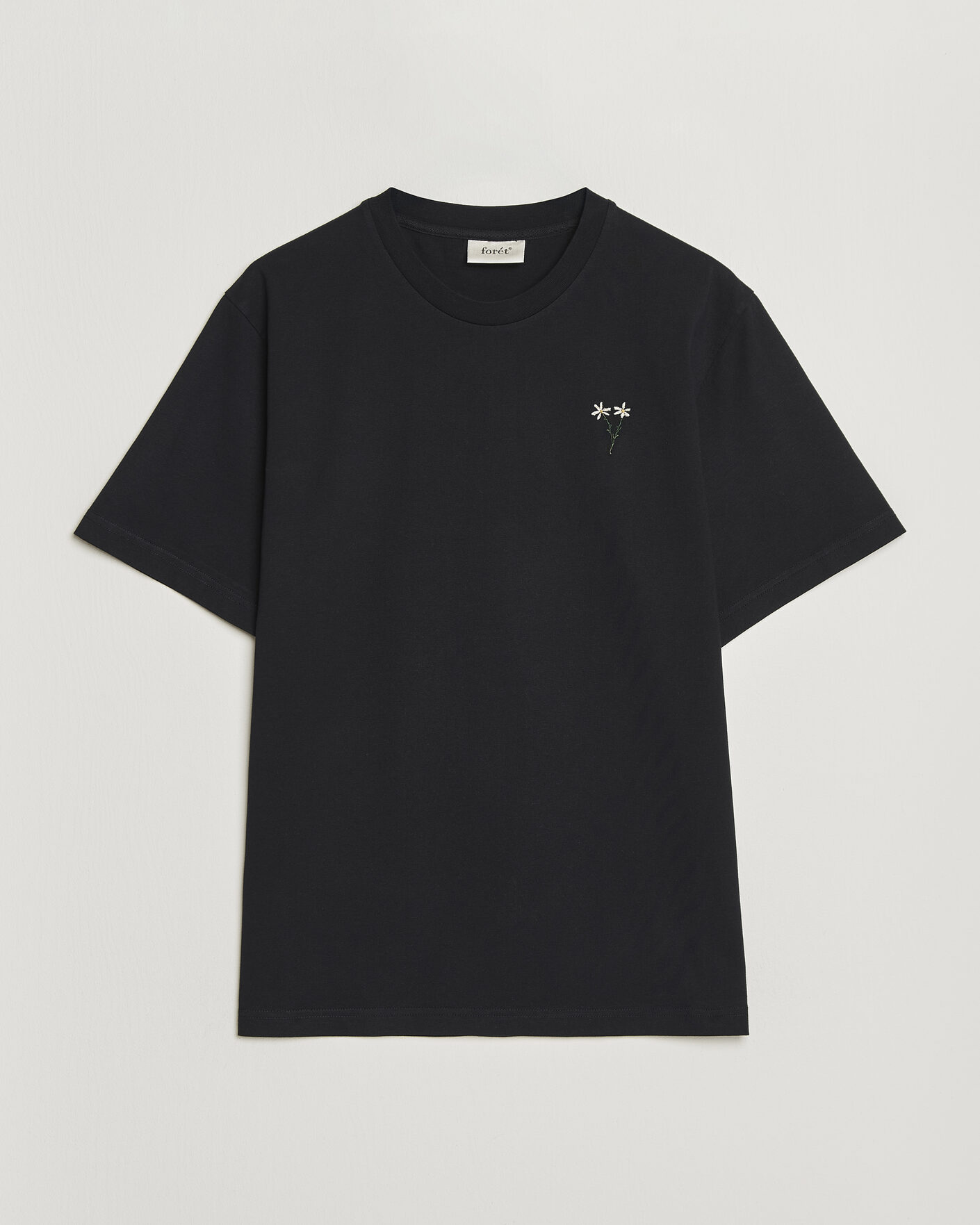Herr | T-Shirts | Forét | Posy T-Shirt Black