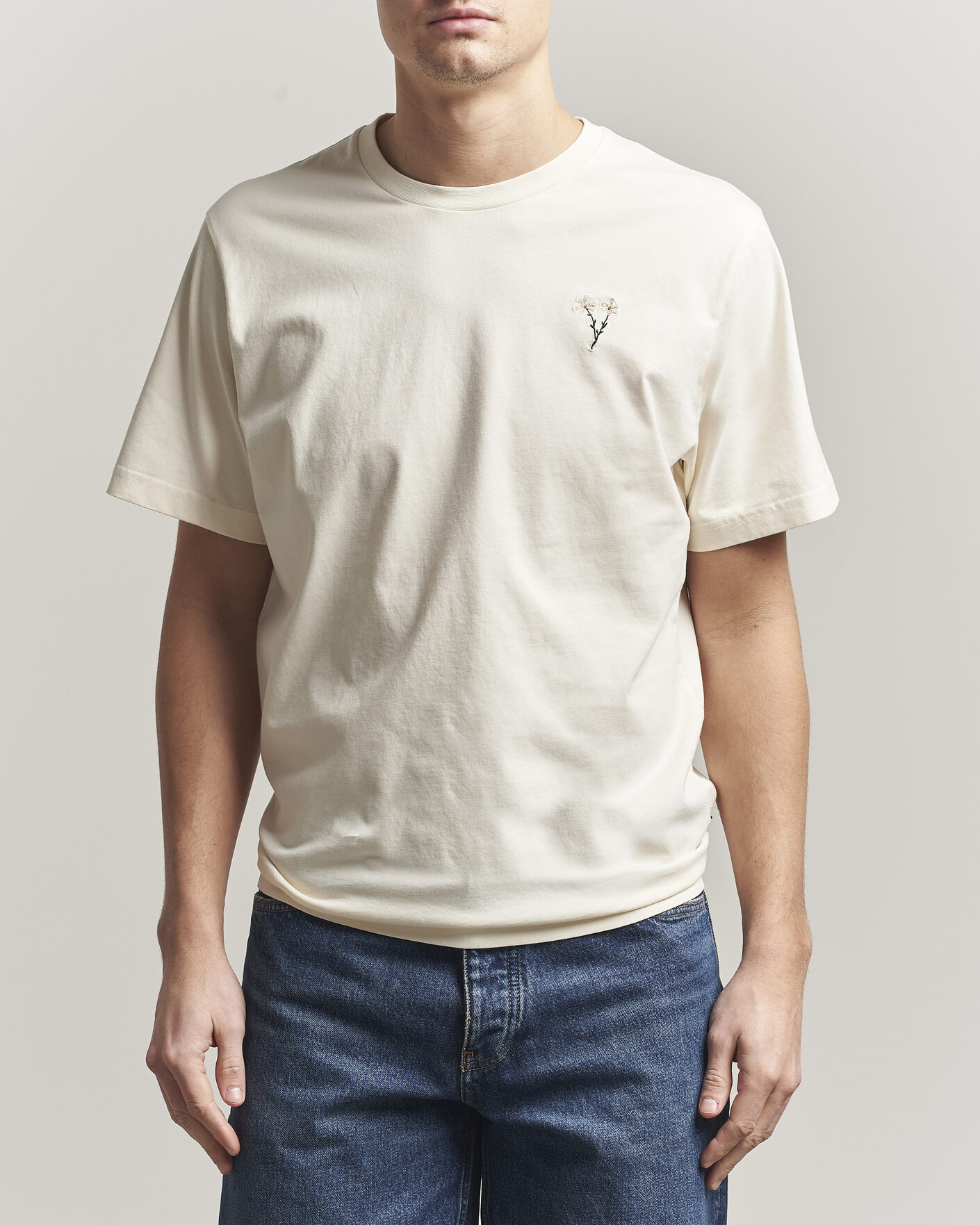 Herr | T-Shirts | Forét | Posy T-Shirt Cloud