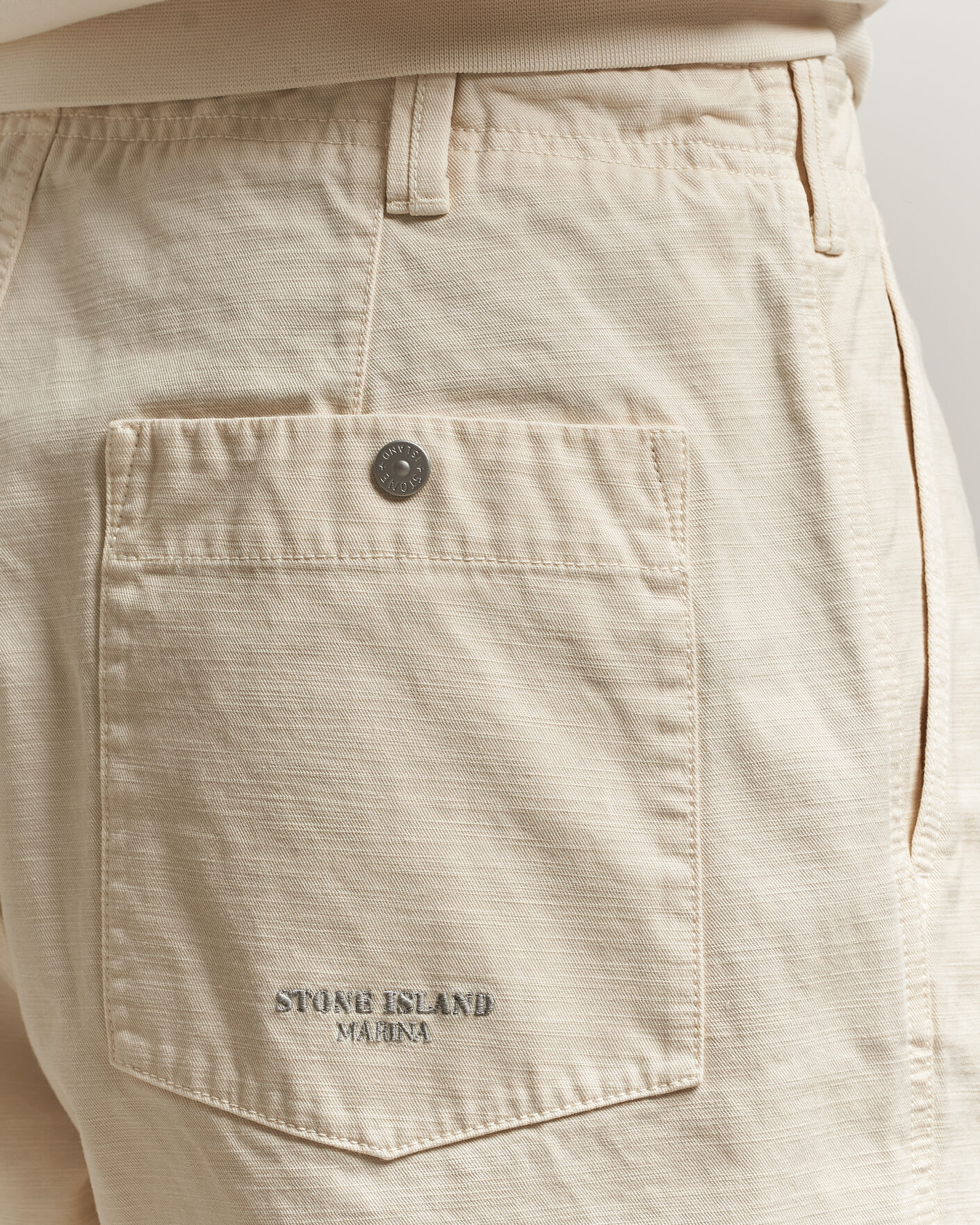 Herr | Byxor | Stone Island | Marina Cotton Twill Trousers Ivory