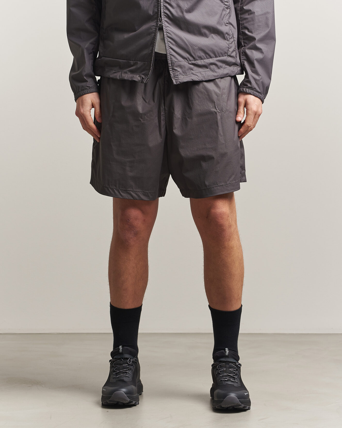 Herr | Shorts | Stone Island | Stellina Nylon Stretch Shorts Charcoal