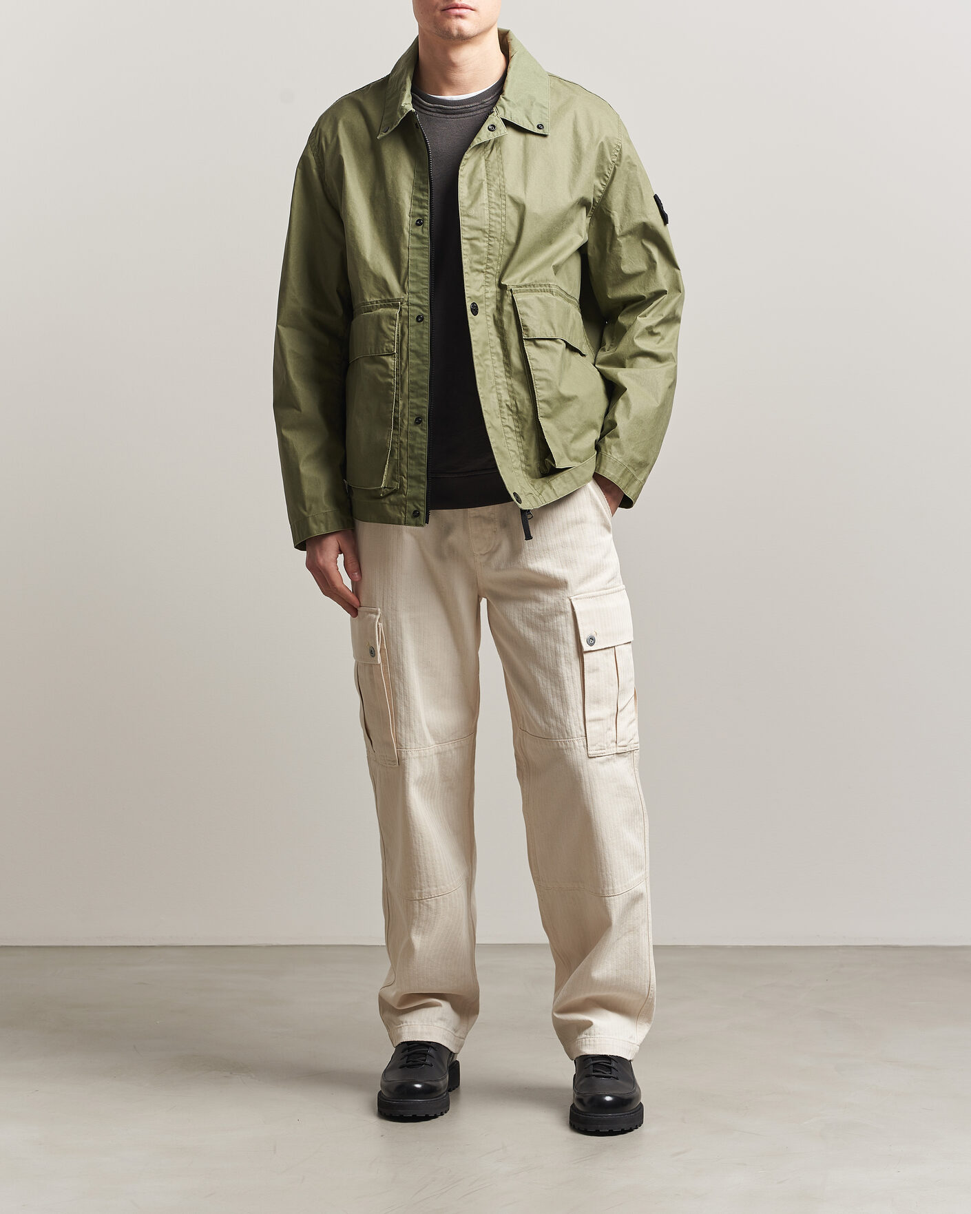 Herr | Jackor | Stone Island | Waxed Pigment Cotton Tela Coach Jacket Military Green