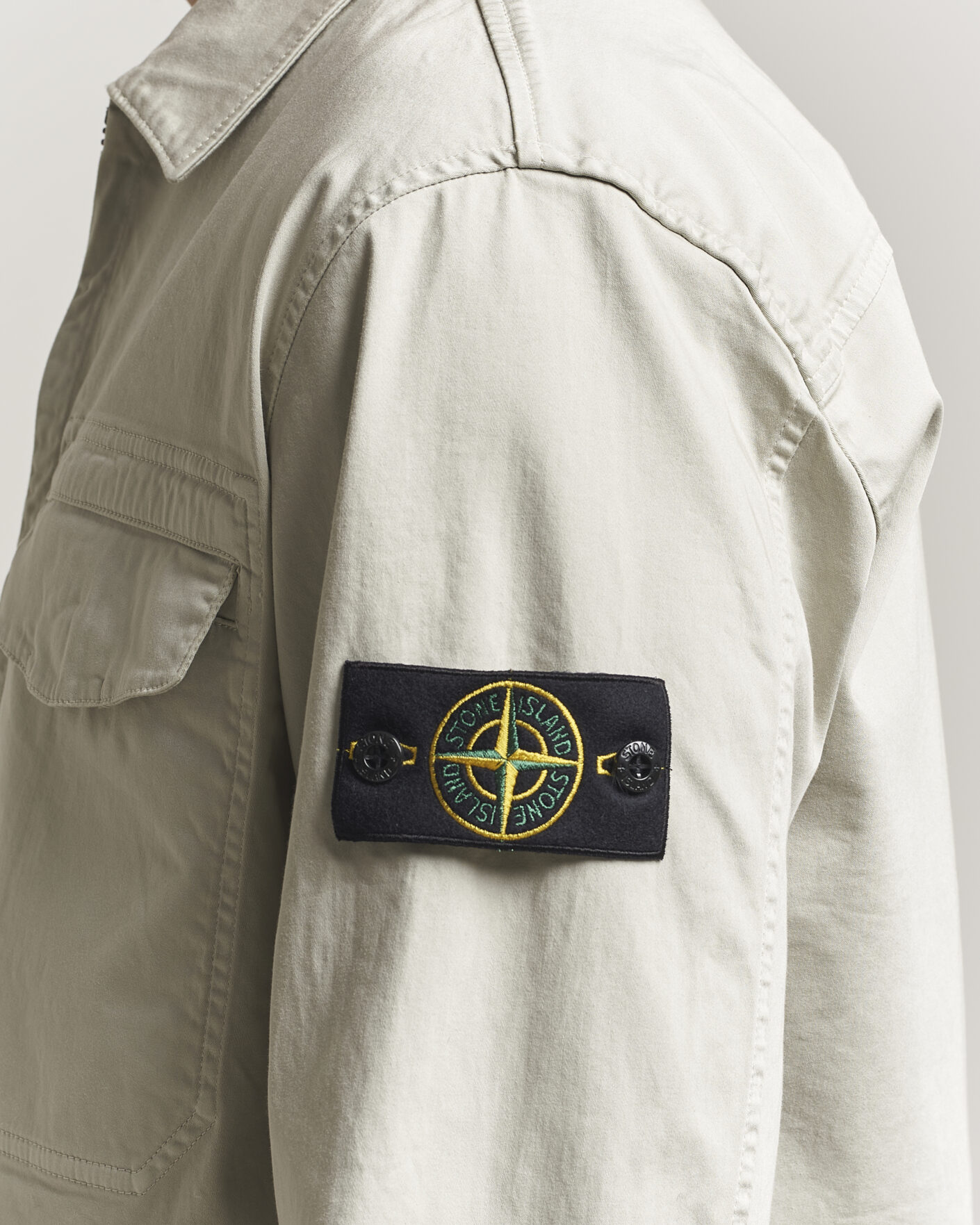 Herr | Skjortor | Stone Island | Cotton Stretch Zip Overshirt Pearl Grey
