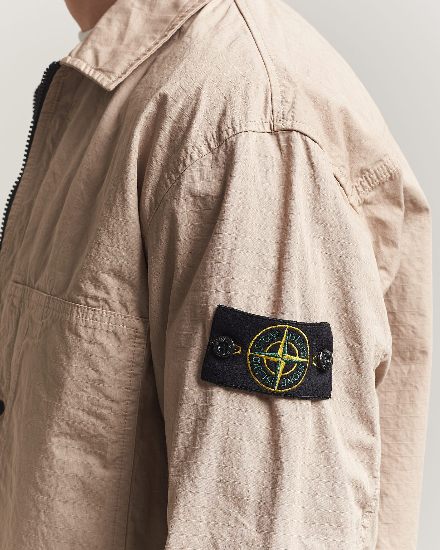 Herr | Skjortor | Stone Island | Cotton Ripstop Zip Overshirt Desert