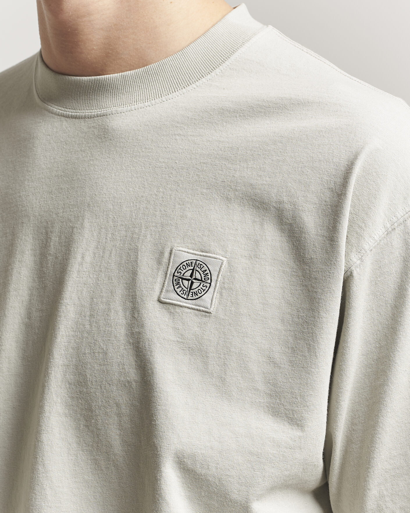 Herr | T-Shirts | Stone Island | Combed Organic Cotton T-Shirt Pearl Grey