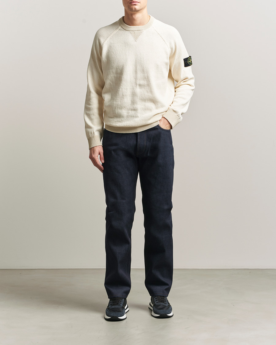 Herr | Tröjor | Stone Island | Raw Hand Organic Cotton Raglan Crewneck Ivory