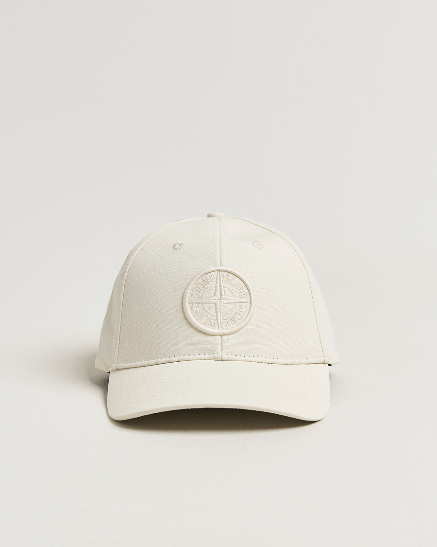 Herr | Hattar & kepsar | Stone Island | Classic Cotton Logo Cap Ivory