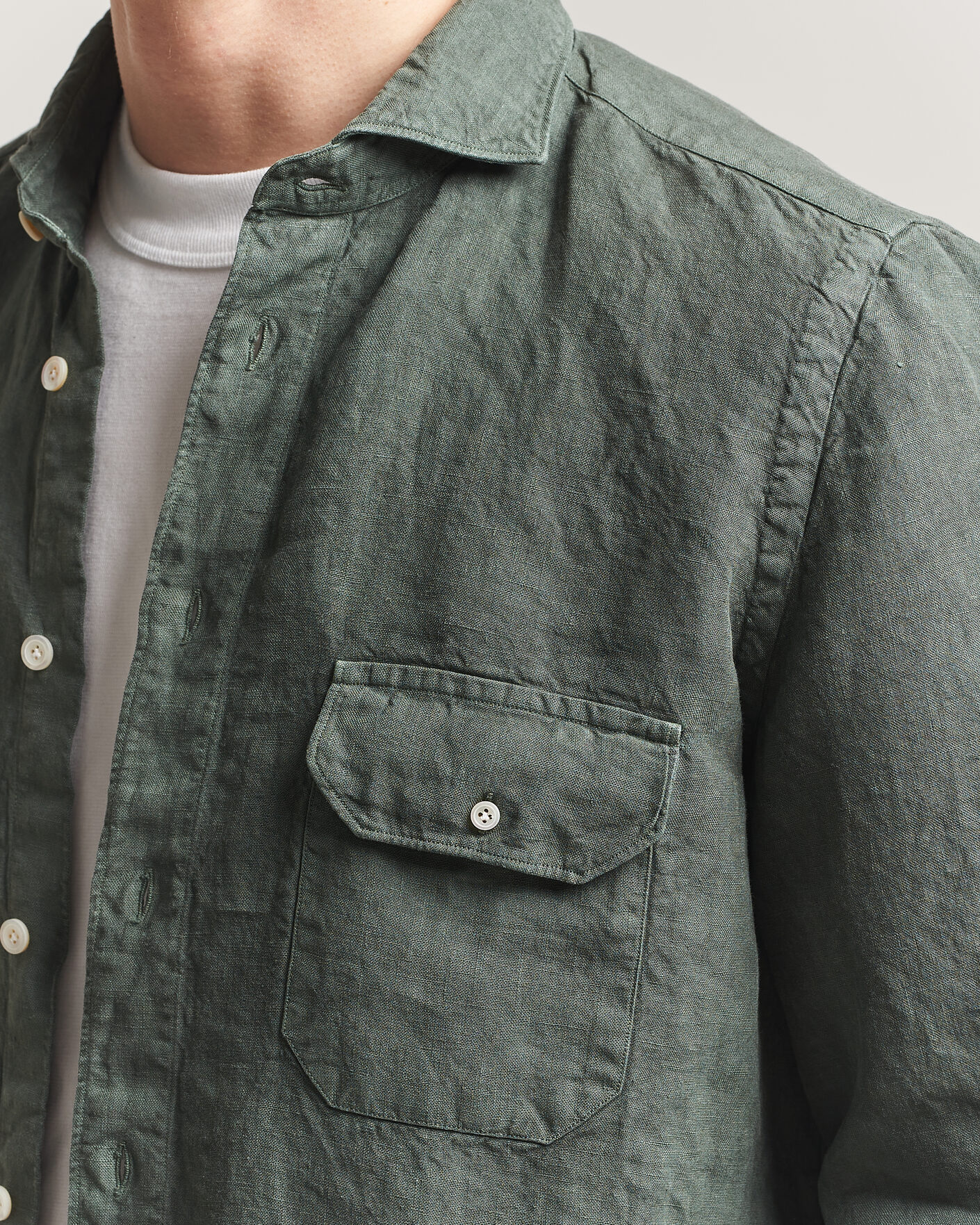Herr | Skjortor | Finamore Napoli | Salina Garment Dyed Linen Overshirt Dark Green