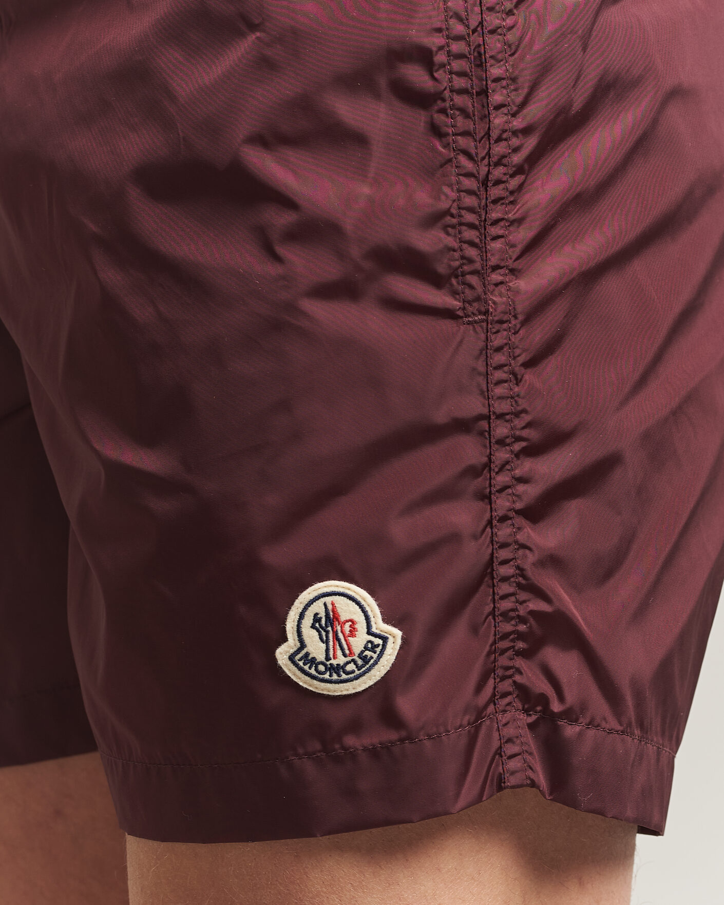Herr | Badbyxor | Moncler | Nylon Swim Shorts Burgundy