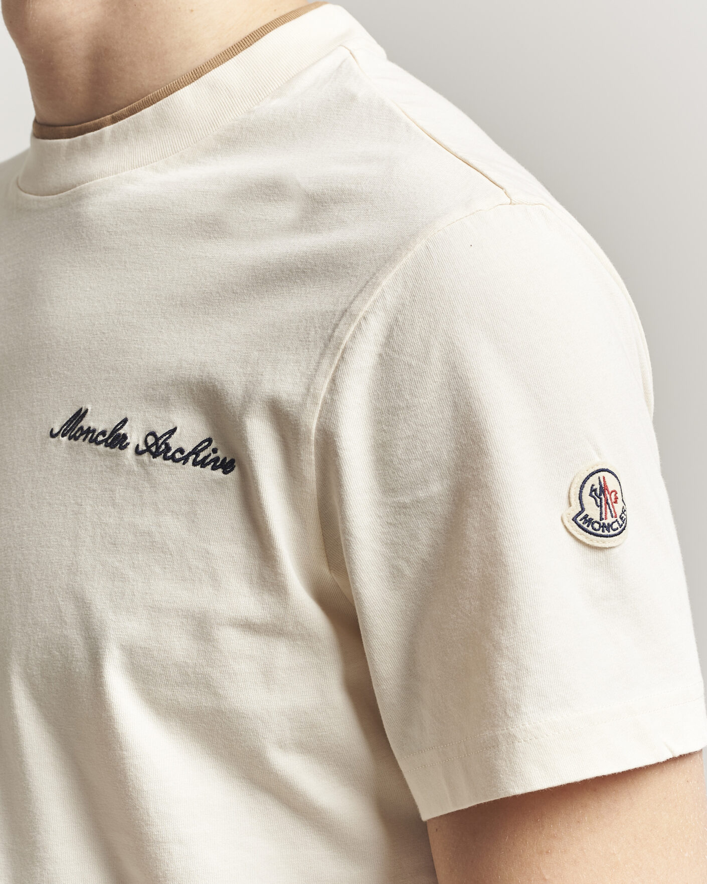 Herr | T-Shirts | Moncler | Signature Logo T-Shirt Off White