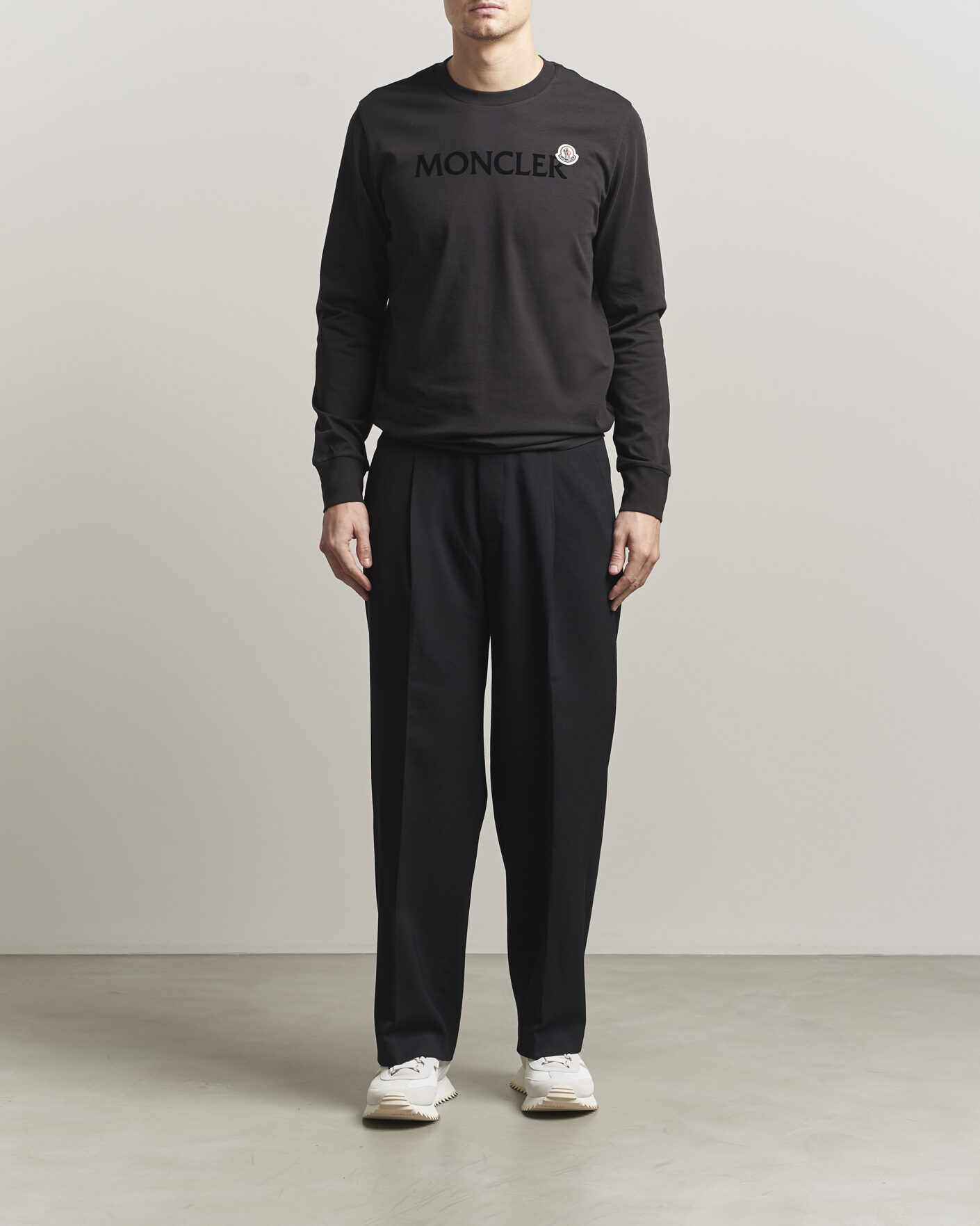 Herr | T-Shirts | Moncler | Lettering Logo Long Sleeve T-Shirt Black
