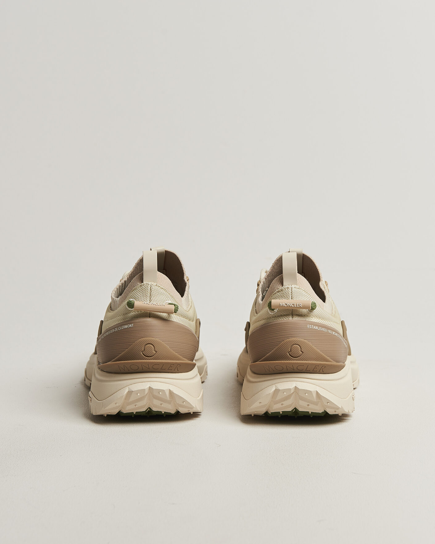 Herr | Trail Sneakers | Moncler | Trailgrip Lite Sneakers Off White