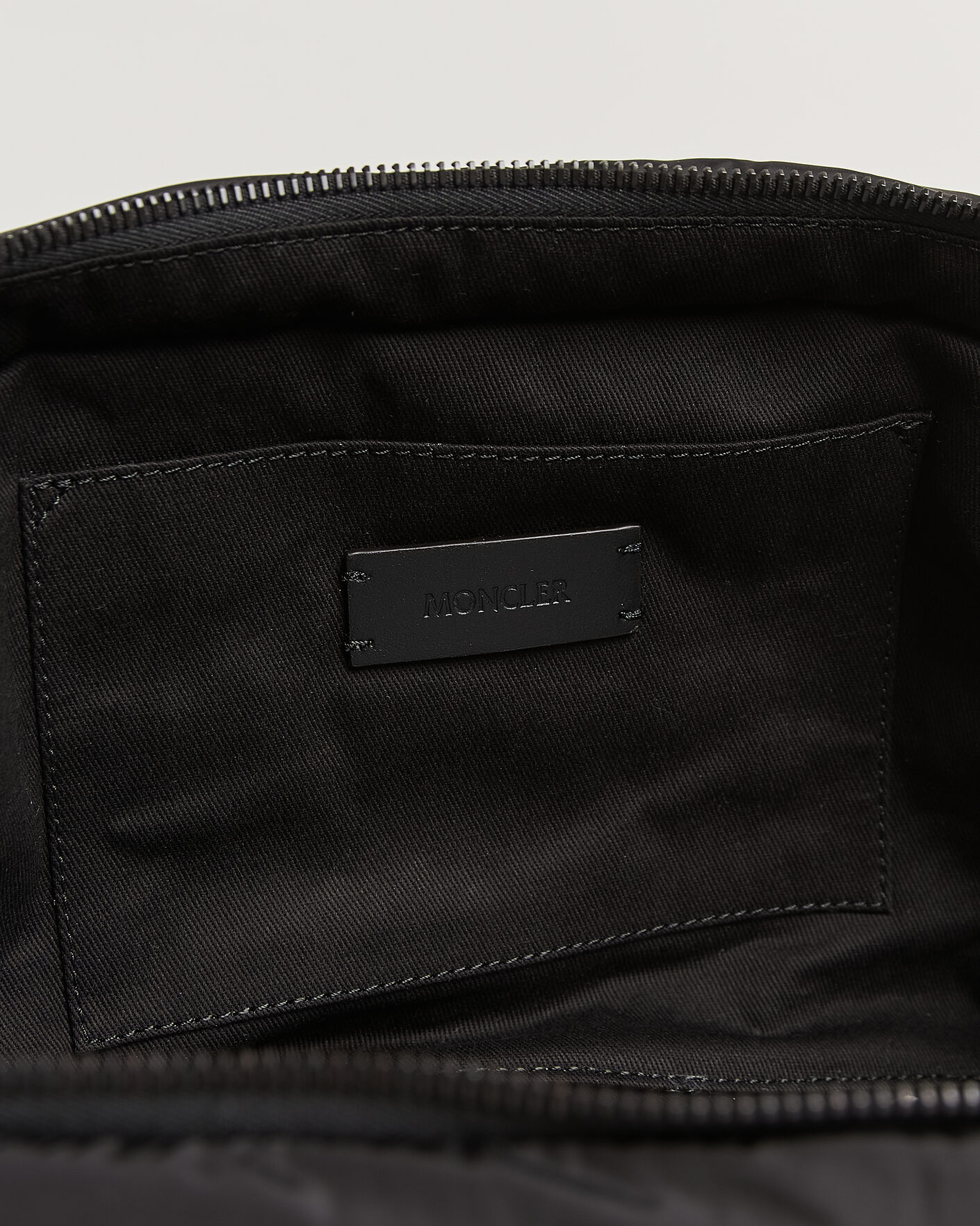 Herr | Väskor | Moncler | Caradoc Wash Bag Black