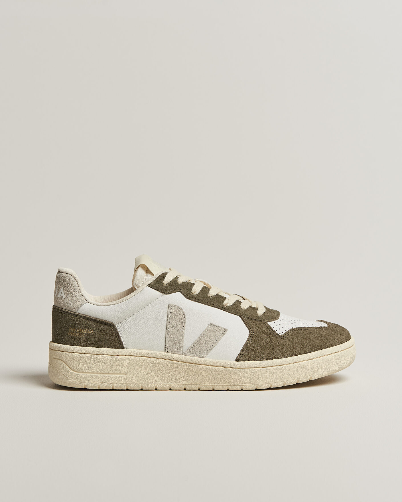 Herr | Sneakers | Veja | V-82 Sneaker White/Natural Khaki
