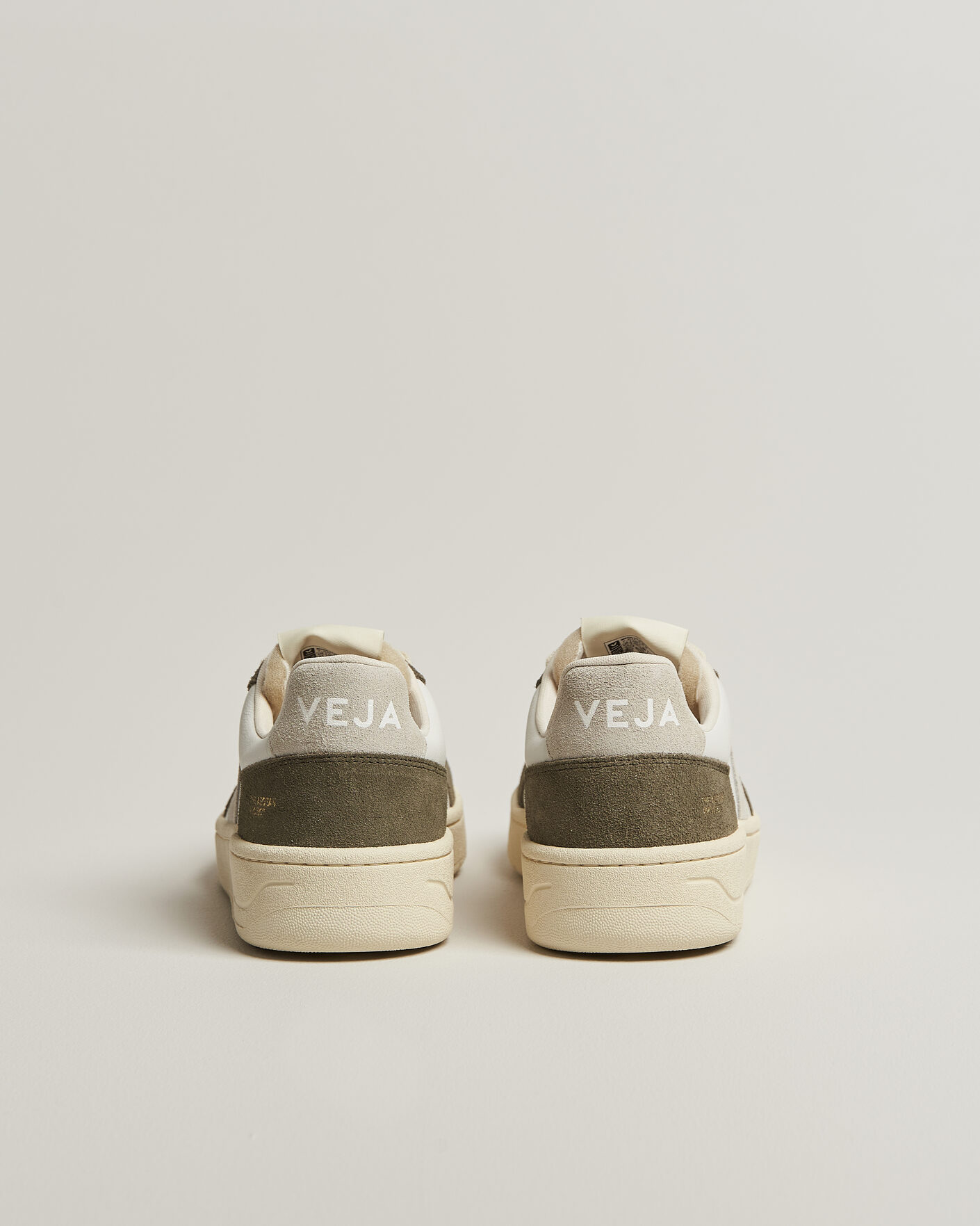 Herr | Sneakers | Veja | V-82 Sneaker White/Natural Khaki