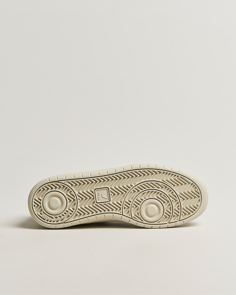 Herr | Sneakers | Veja | V-90 Sneaker White/Taupe